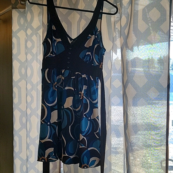 70s inspired sleeveless top size small Iz Buyer - Picture 2 of 2